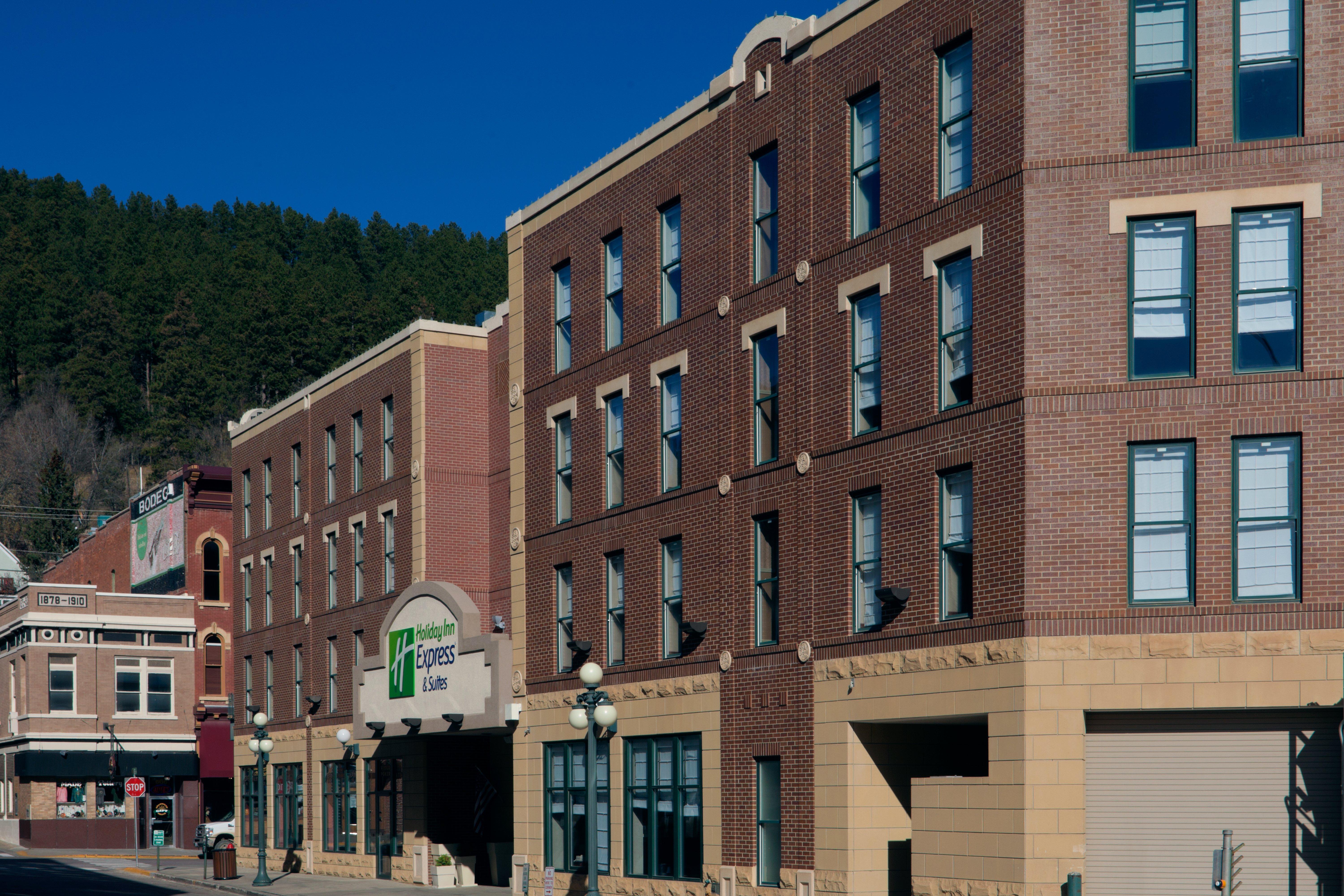 Holiday Inn Express Hotel & Suites Deadwood-Gold Dust Casino, An Ihg Hotel Exterior foto