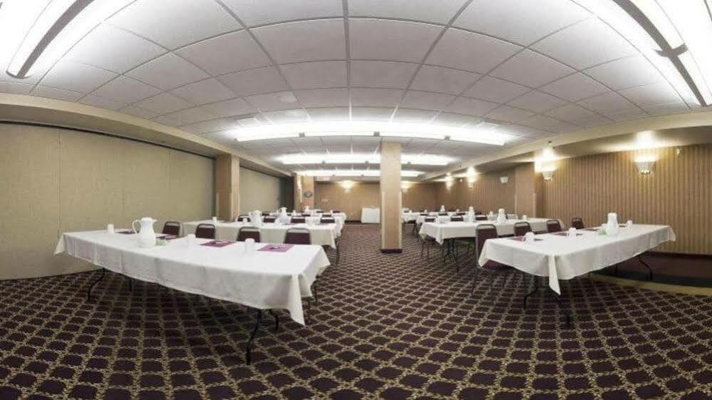 Holiday Inn Express Hotel & Suites Deadwood-Gold Dust Casino, An Ihg Hotel Exterior foto