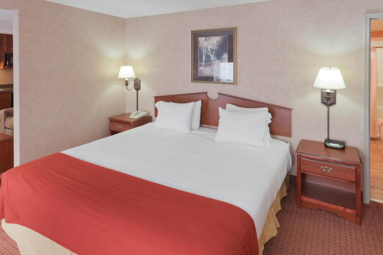 Holiday Inn Express Hotel & Suites Deadwood-Gold Dust Casino, An Ihg Hotel Habitación foto